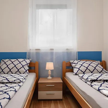 Daire 2 Bedroom Nice Apartment In Cizici