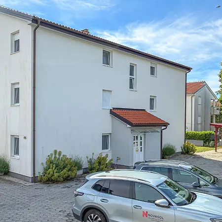 2 Bedroom In * Čižići