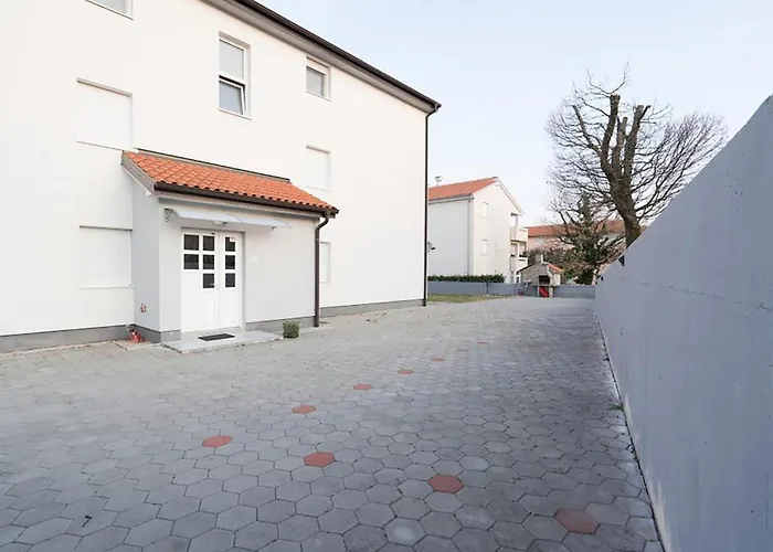 Cozy In With Wifi Appartamento *